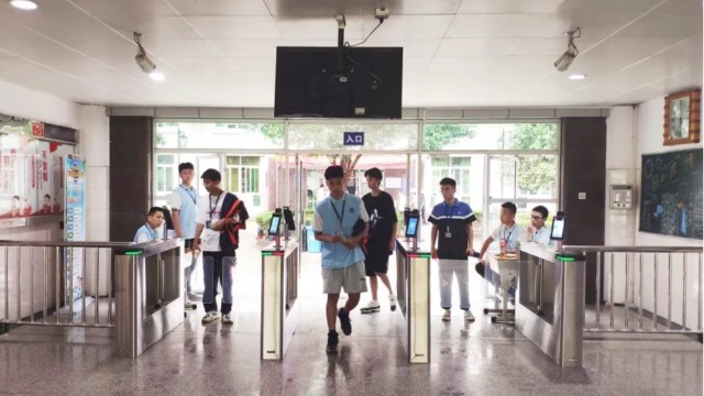 門衛(wèi)智能訪客系統(tǒng)如何管理訪客來訪通行？