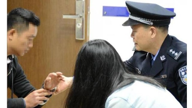 社區(qū)矯正電子定位手環(huán)